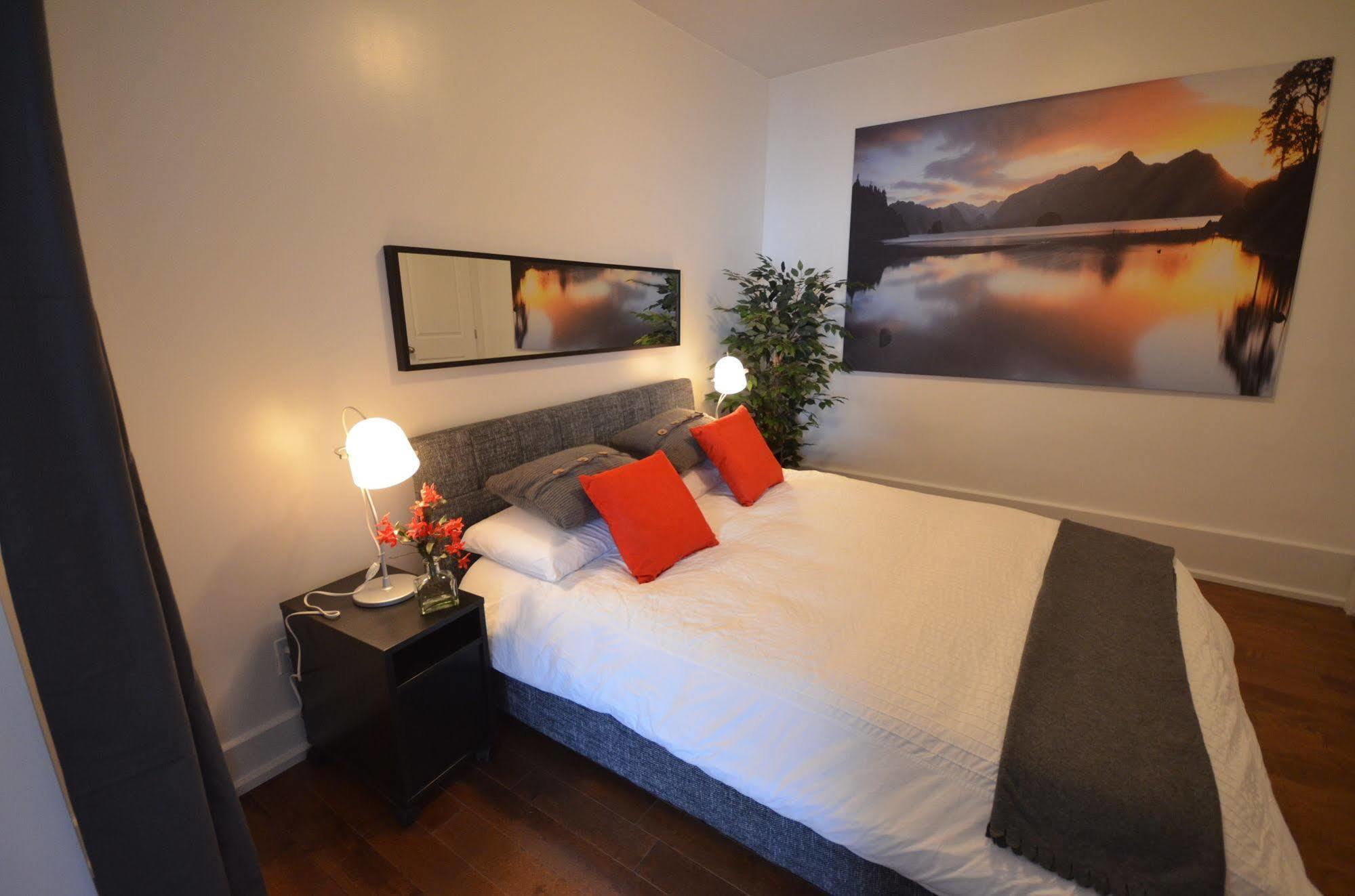 Likeahotel - Le Chambord Montreal Exterior foto